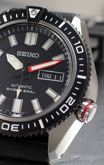 Seiko 200m divers – SKZ323K, SKZ325K & SKZ327K | Yeoman's Watch Review